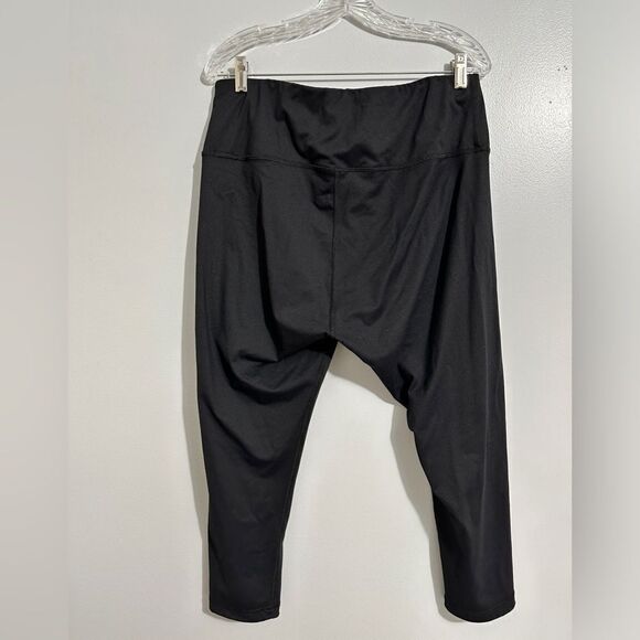 Active life cropped black leggings size XXL - Picture 3 of 5